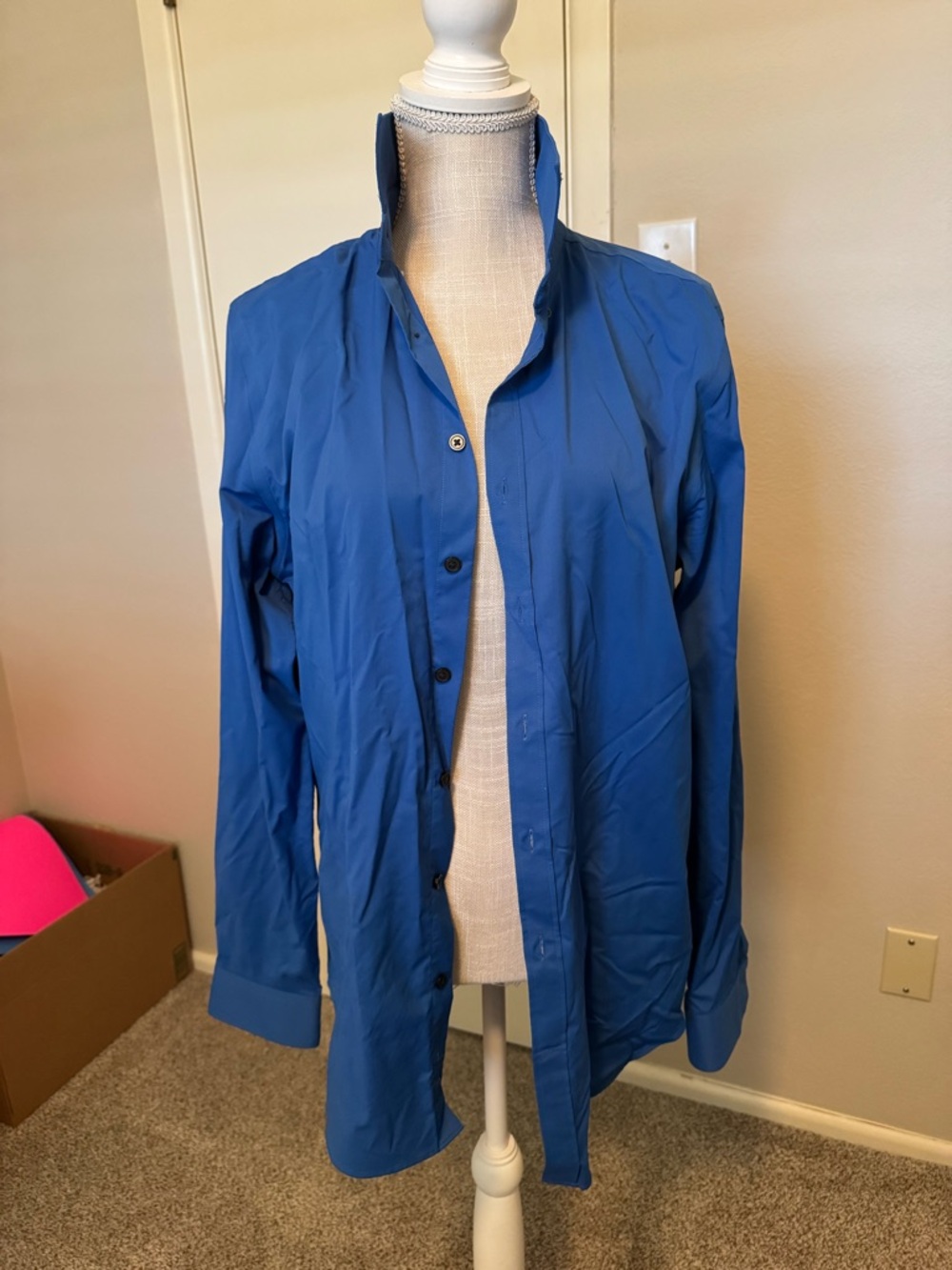 Express Men’s Royal Blue Fitted Button-Down Shirt
